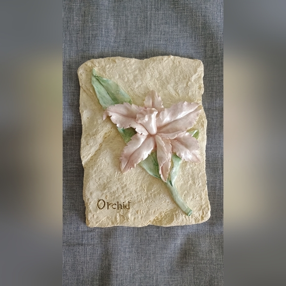 Floral Stand Plaques with Iris and Orchid - Picture 3 of 5